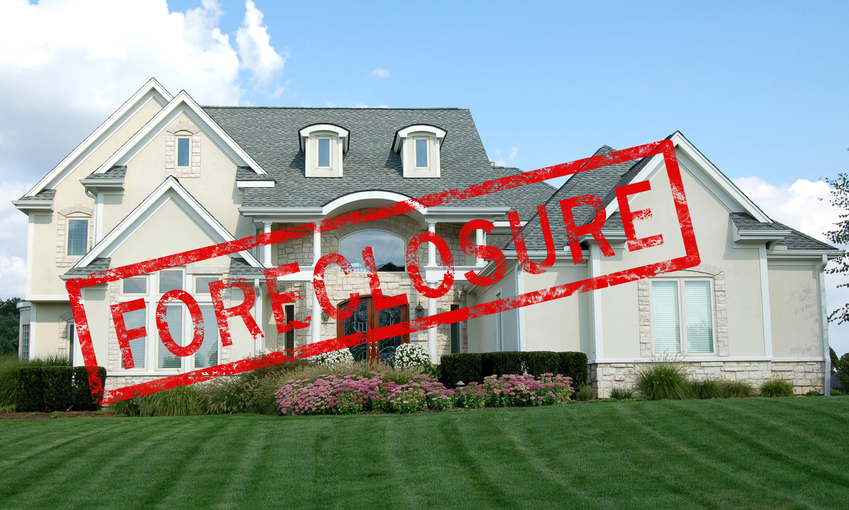 Call Expose Value Appraisals to discuss valuations regarding Queens foreclosures
